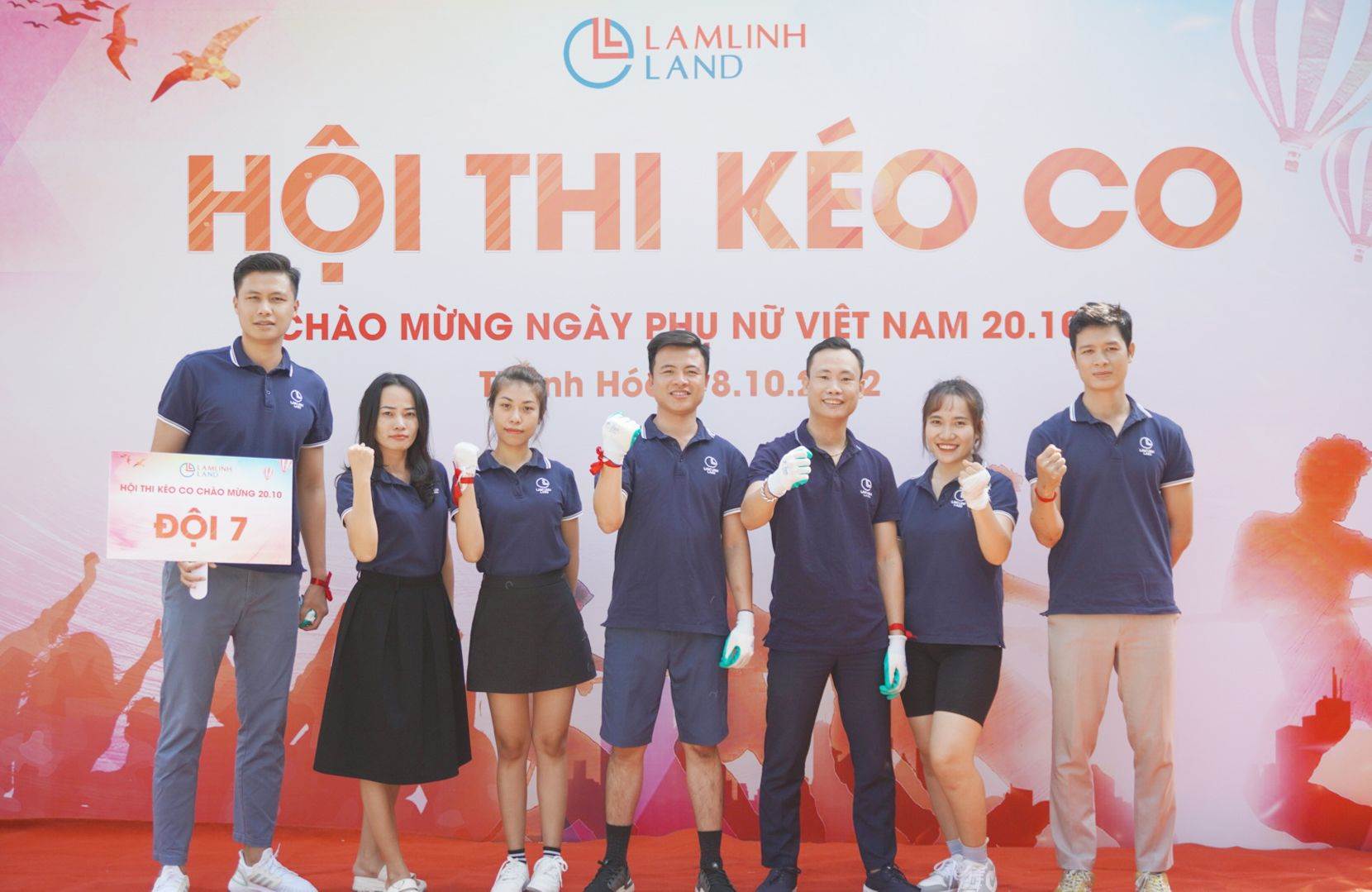 Hội thi kéo co chào mừng ngày 20-10-2022